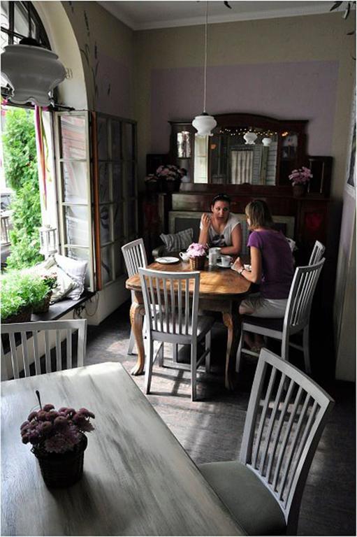 Apartamenty Stary Rynek Paderewskiego Poznan Luaran gambar